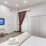 Rafilina's House 住宿加早餐酒店 4*