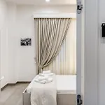 Rafilina's House 住宿加早餐酒店 那不勒斯