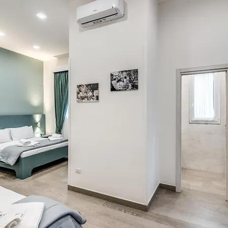 Bed & Breakfast Rafilina's House Neapol
