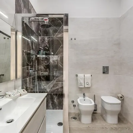 Rafilina's House 4* Neapol