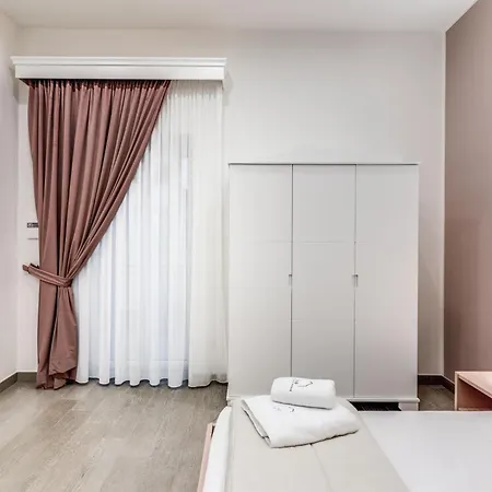 Rafilina's House 4*