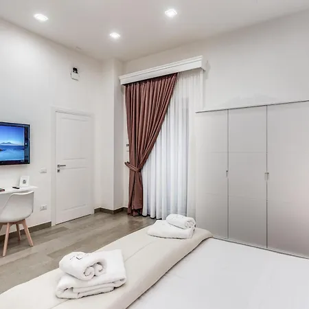 Rafilina's House Bed & Breakfast 4*