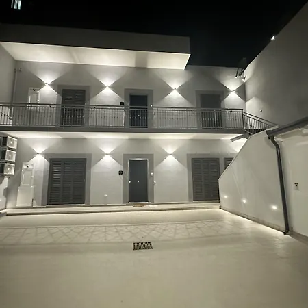 Rafilina's House Bed & Breakfast